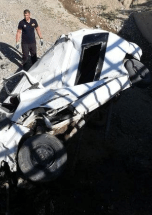 وفاة سائق أثناء سقوط سيارته من على الجسر