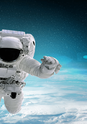 رائدا الفضاء الروسيان يخرجان إلى الفضاء المكشوف لأول مرة عام 2022