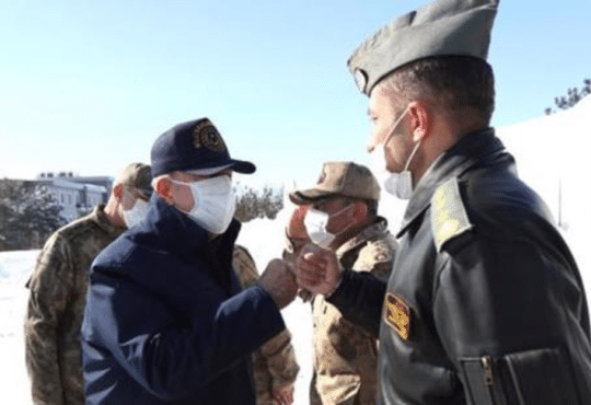 وزير الدفاع التركي