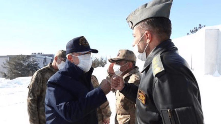 وزير الدفاع التركي