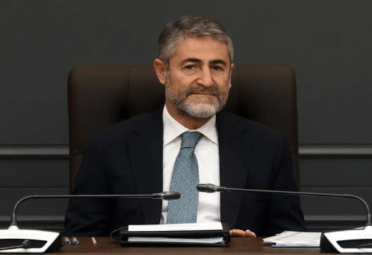وزير المالية التركي