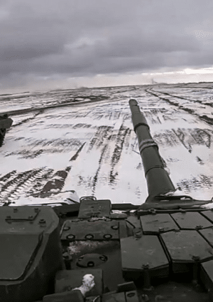 -دبابات-فى-مناورات-عسكرية-مشتركة-بين-روسيا-وبيلاروسيا