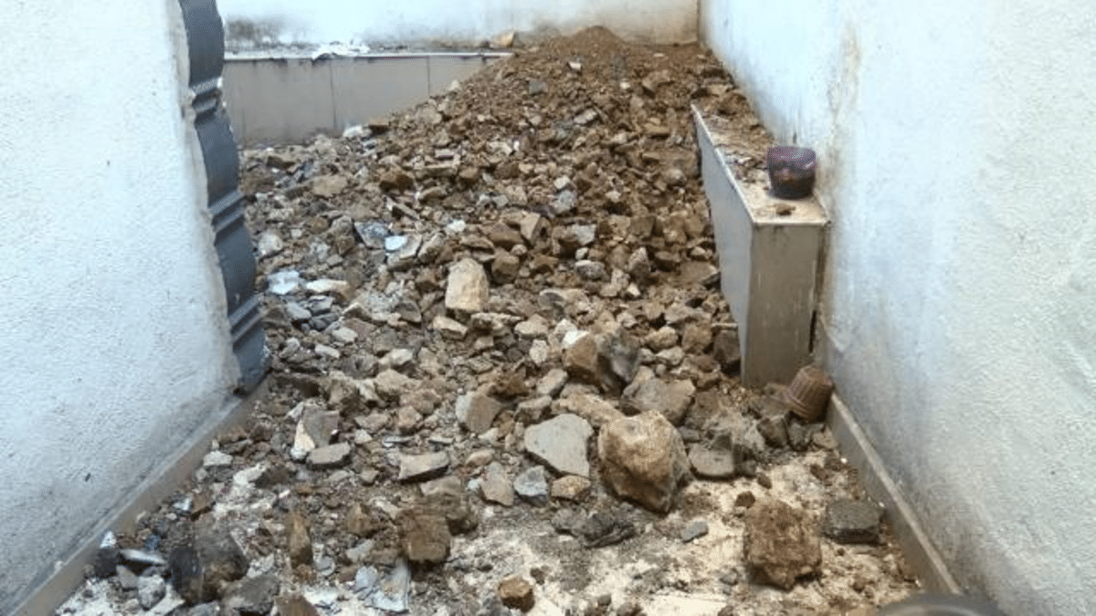 إنهيار أرضية مبنى