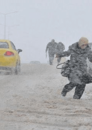 عاصفة ثلجية