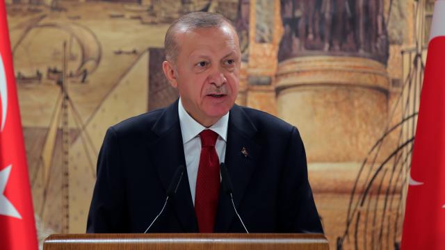 الرئيس أردوغان مصممون على إنقاذ بلادنا من عار العنف ضد المرأة